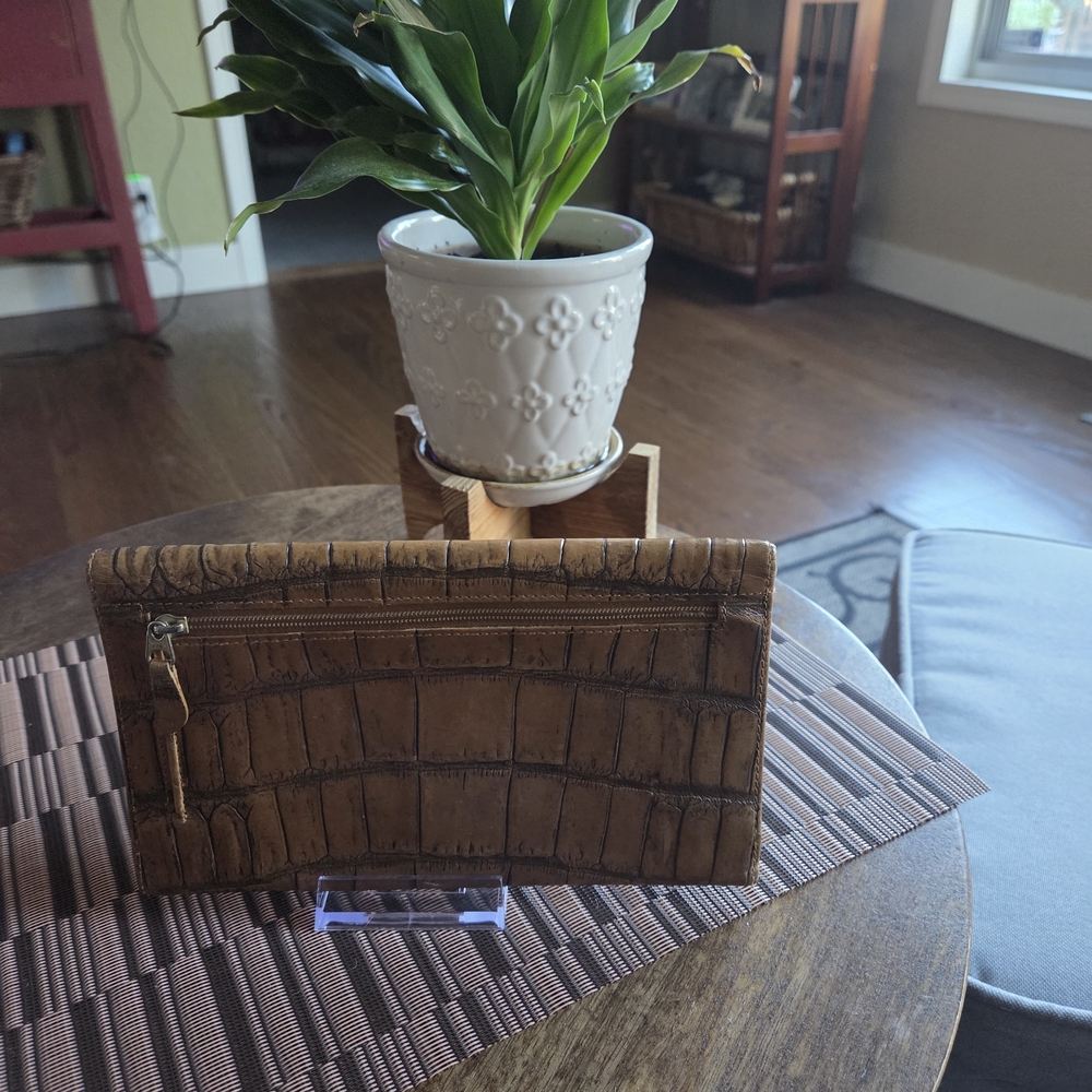 Brahmin Tan Crocodile Wallet - Picture 2 of 10